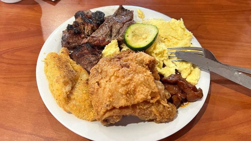 Disappointing: Dried-Out Fried Chicken