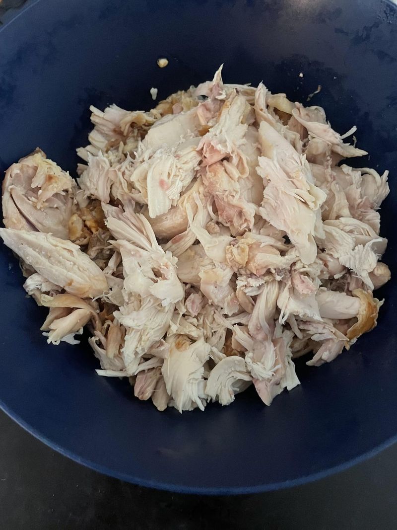 Rotisserie Chicken (No Skin)