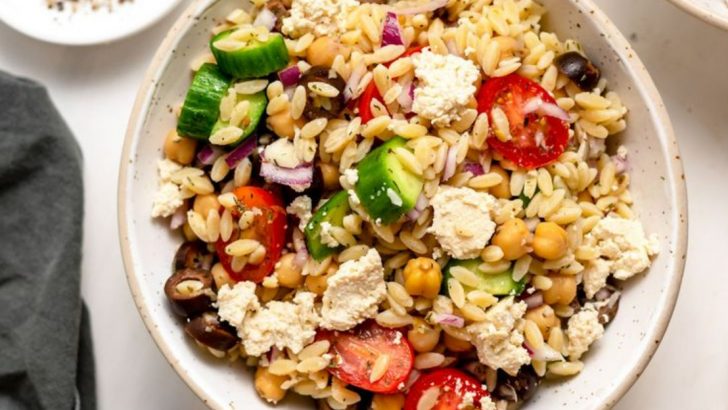 9 Healthy Costco Meals + 9 Hidden Gems You’re Missing