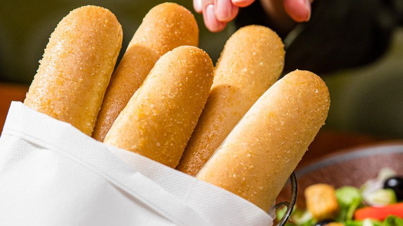 Get Unlimited Breadsticks To Go
