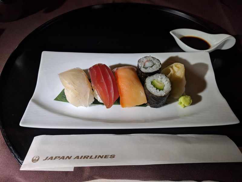 JAL (Japan Airlines): Umami Excellence
