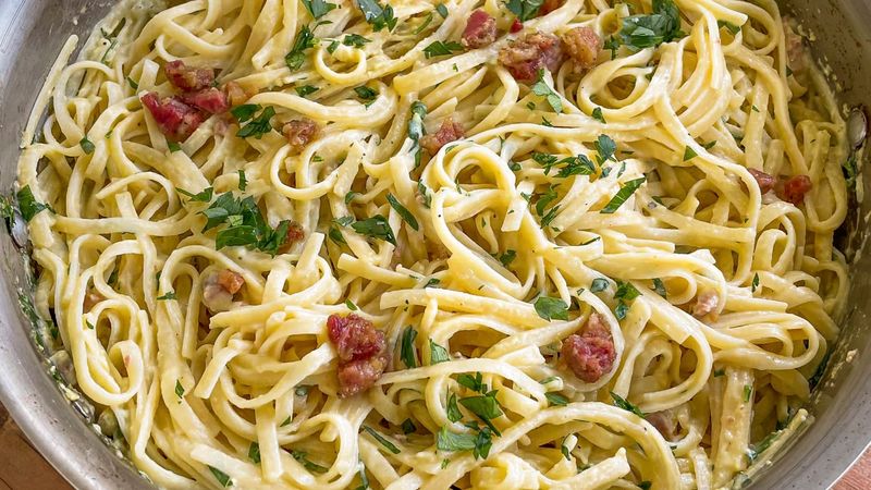 Rachael Ray's 30-Minute Meals