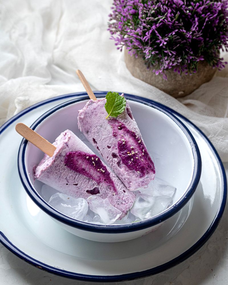 Chia Seed And Fruit Parfait Pops
