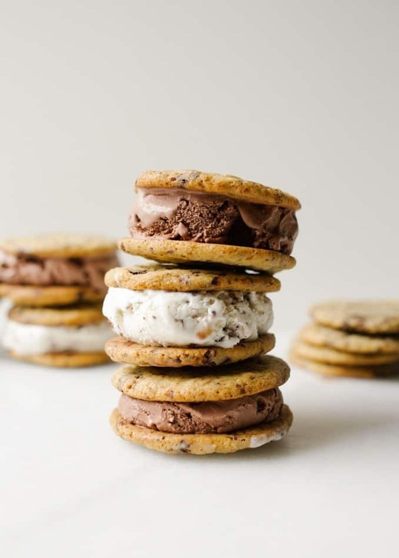 Chocolate Chip Cookie Sandwiches