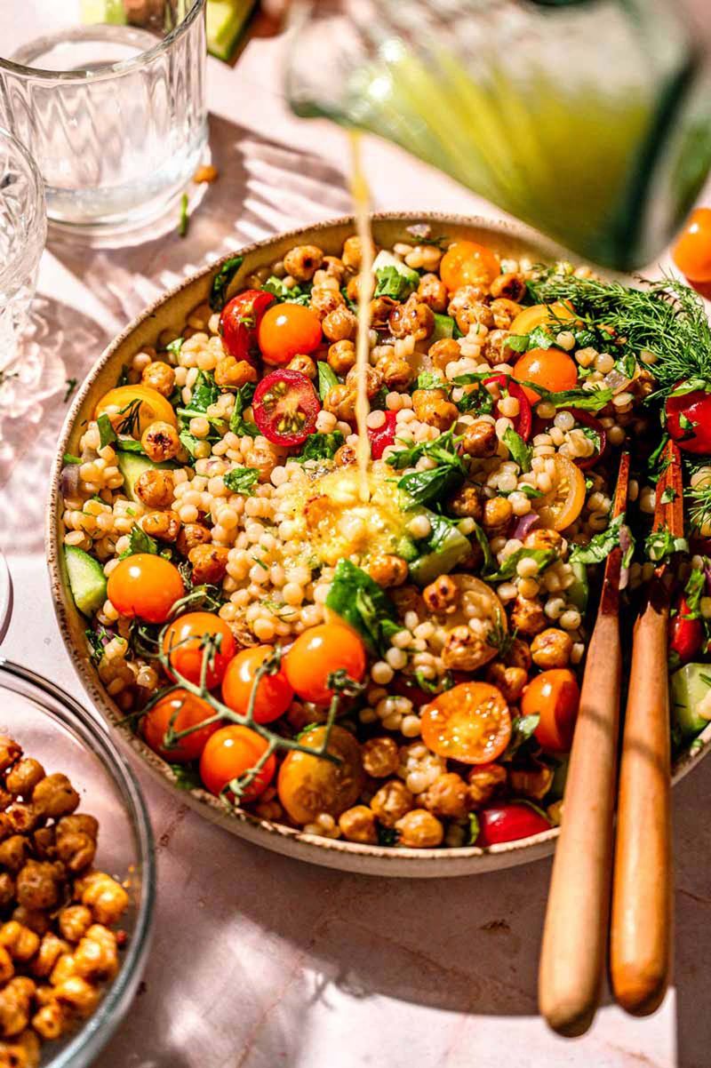 Herbed Couscous Salad With Chickpeas
