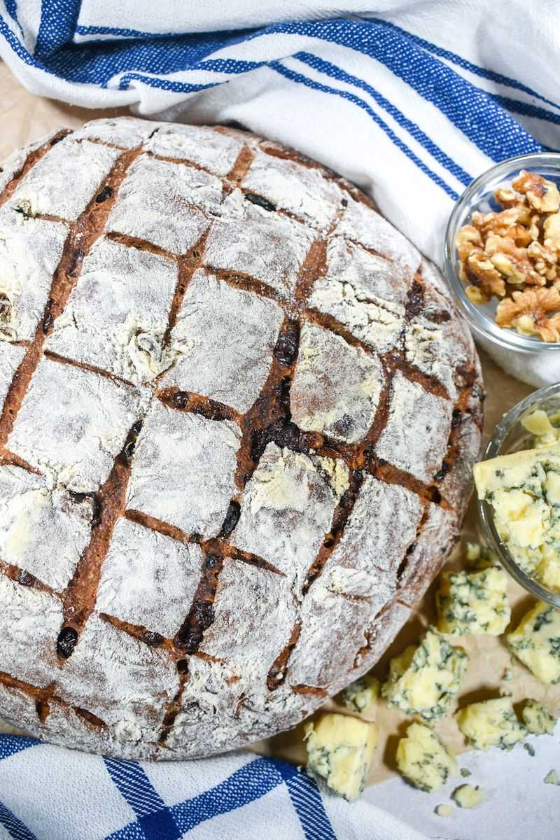 Blue Cheese Walnut Butter