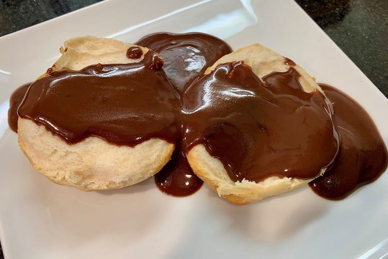 Arkansas's Chocolate Gravy With Biscuits