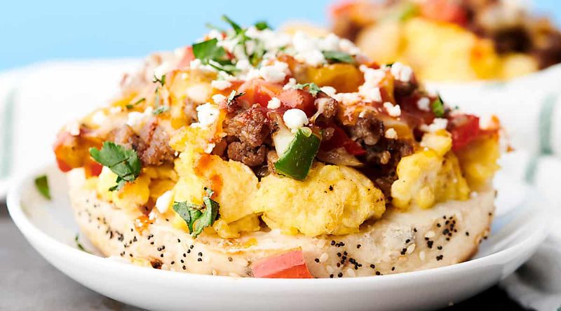 Breakfast Pizza Bagels