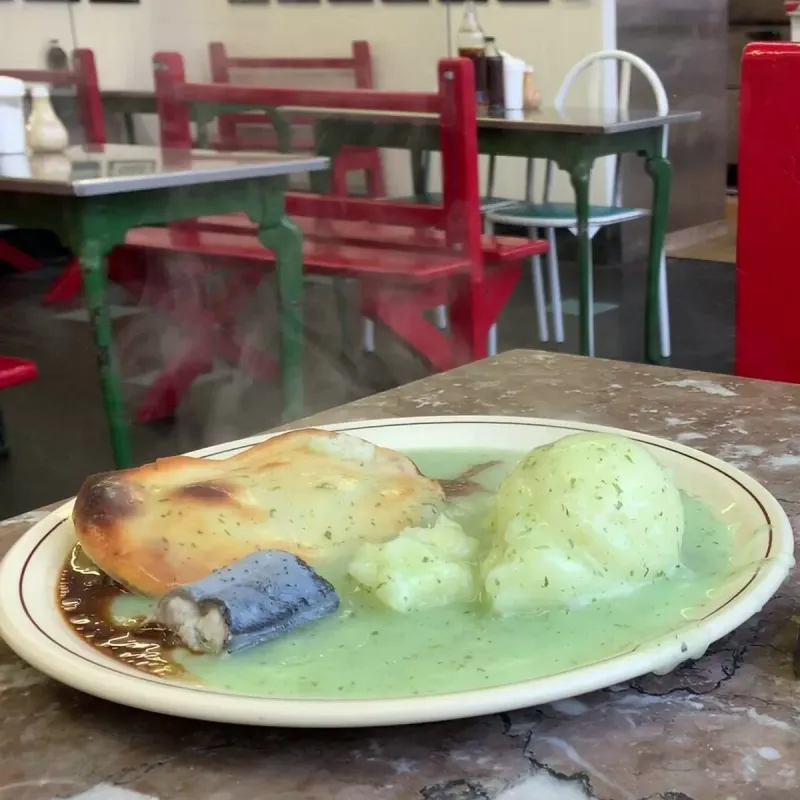 Jellied Eels: London's Questionable Contribution
