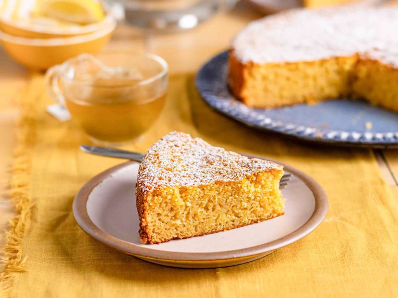 Luscious Lemon Ricotta Cake