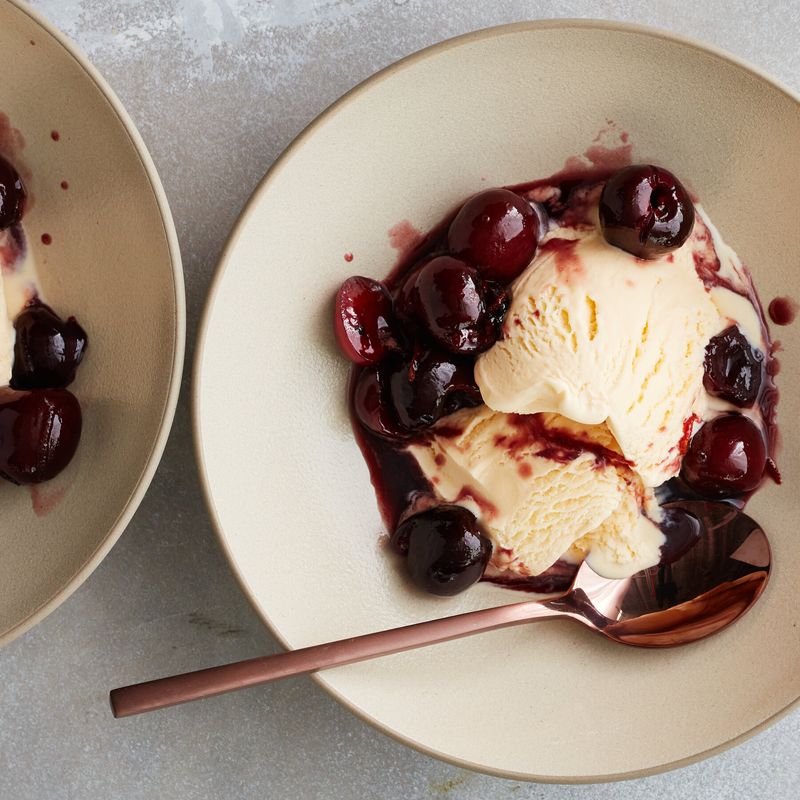 Cherries Jubilee Flambéed With Flair