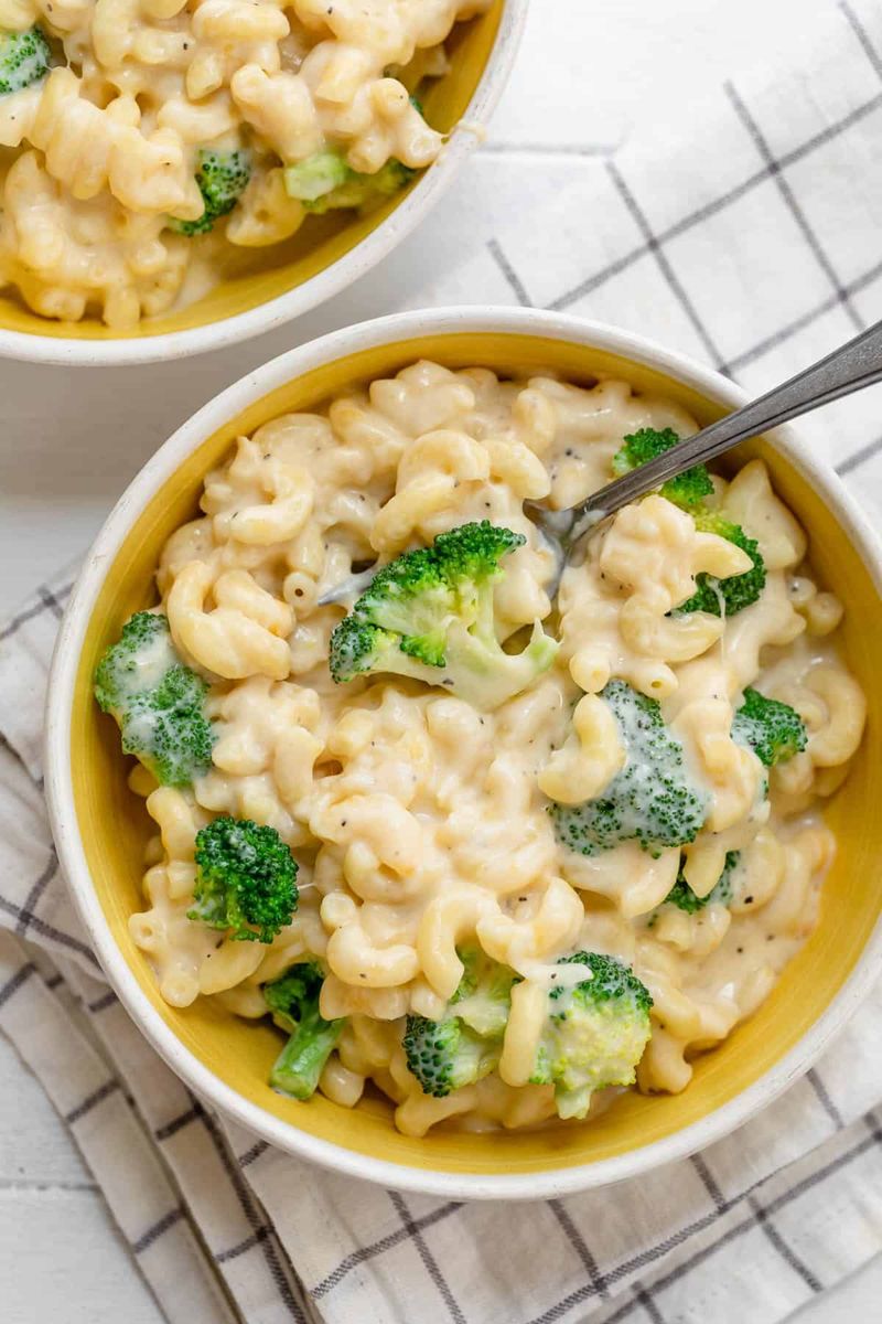Add Veggies To Your Mac And Cheese