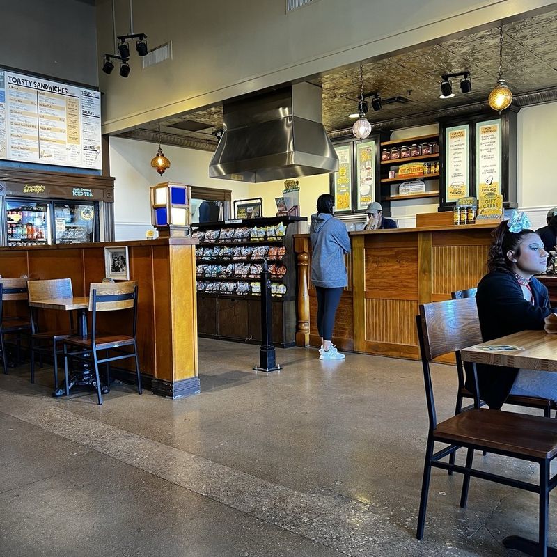 Potbelly Sandwich Shop