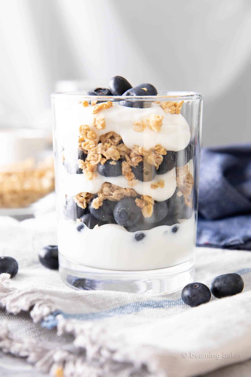 Blueberry Parfait With Granola
