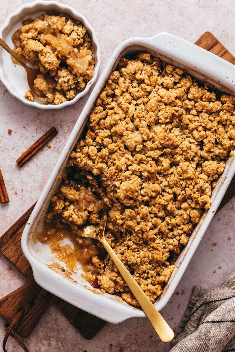 Apple Cinnamon Crumble