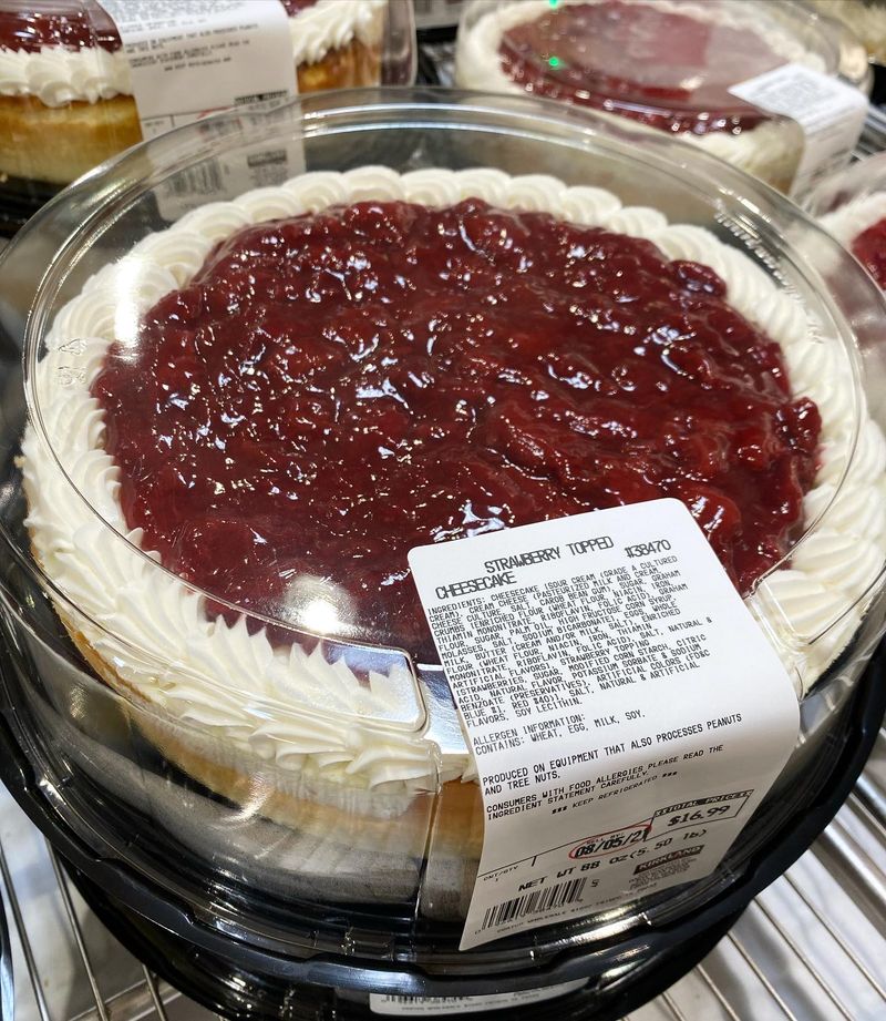 Cheesecake With Strawberries