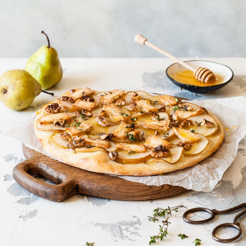 Caramelized Pear And Gorgonzola Stunner