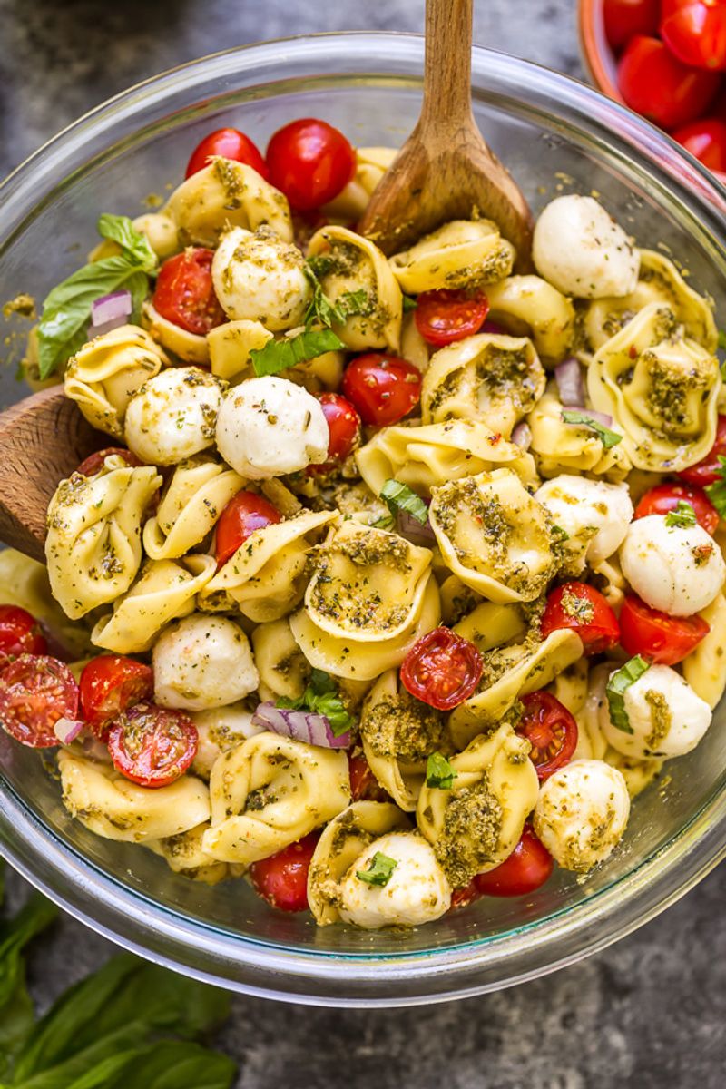 Chilled Pesto Tortellini Salad