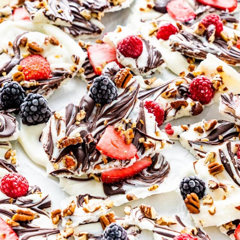 Frozen Yogurt Bark