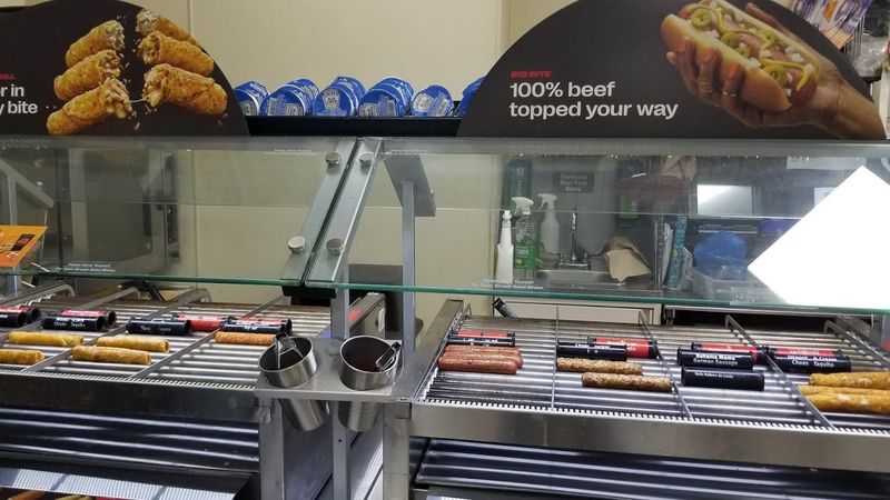 7-Eleven's Go-Go Taquitos Corn Dogs: Convenience Store Letdown