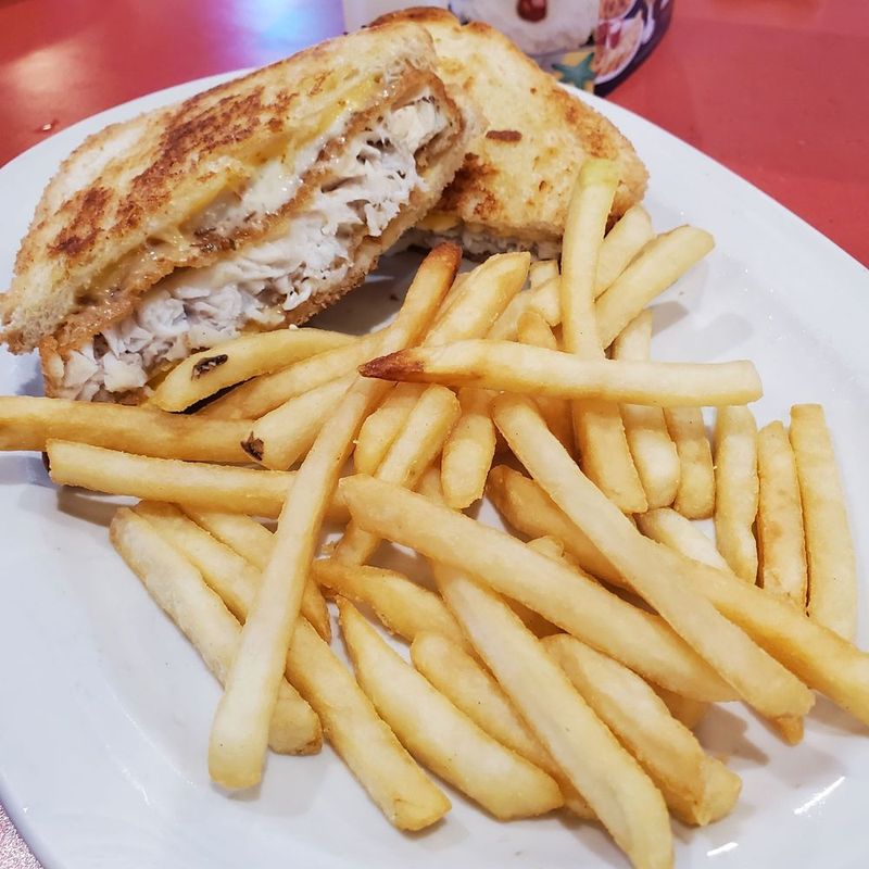 Friendly's - Unfriendly To Your Digestive System