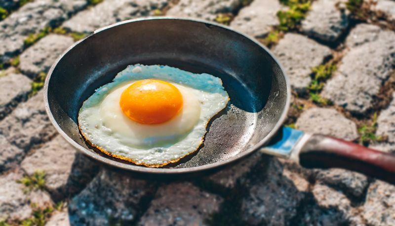 Sidewalk Egg Frying In Death Valley
