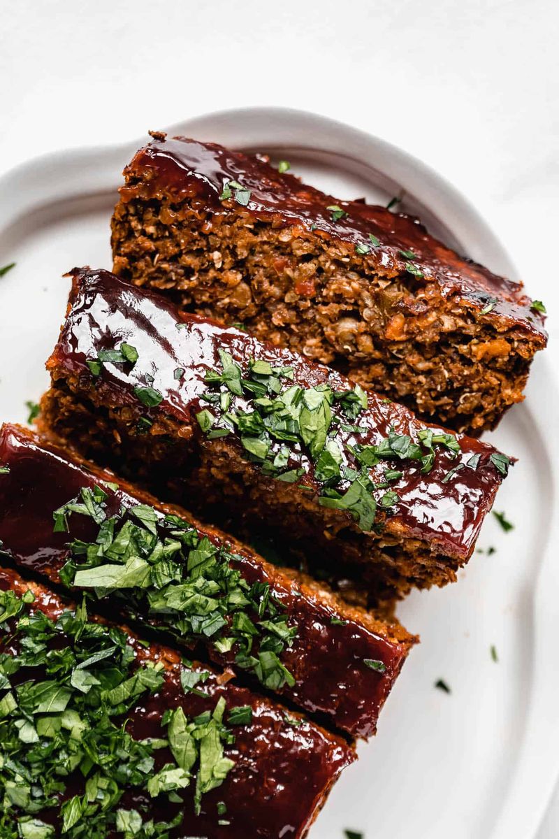 Plant-Based Meatloaf With Mushrooms