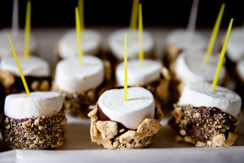 Chocolate Marshmallow Pockets