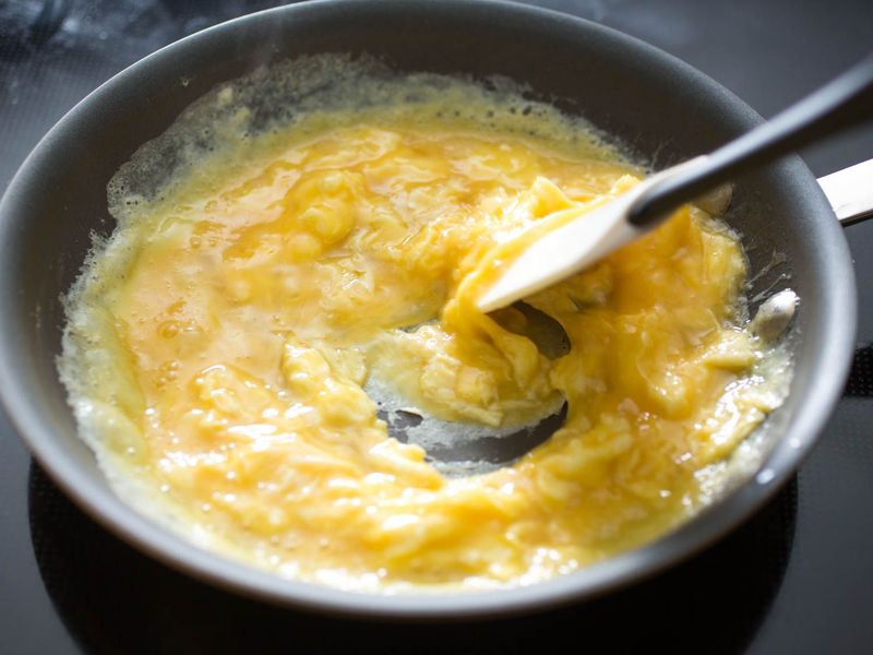 Mess-Free Scrambled Eggs