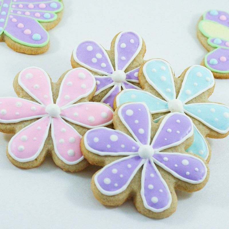 Vanilla Bean Flower Cookies