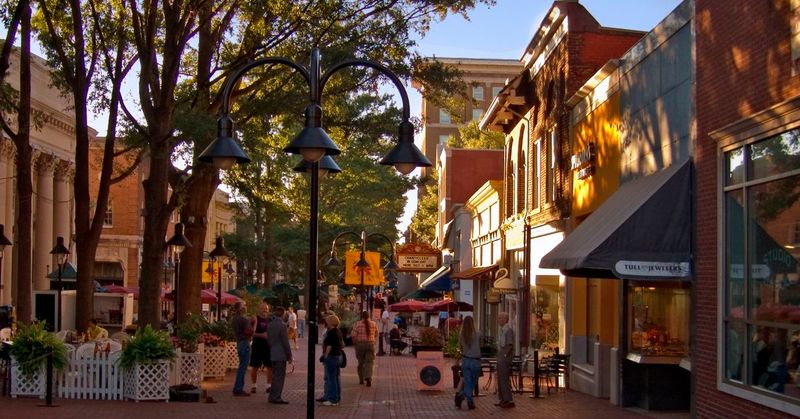 Charlottesville, Virginia