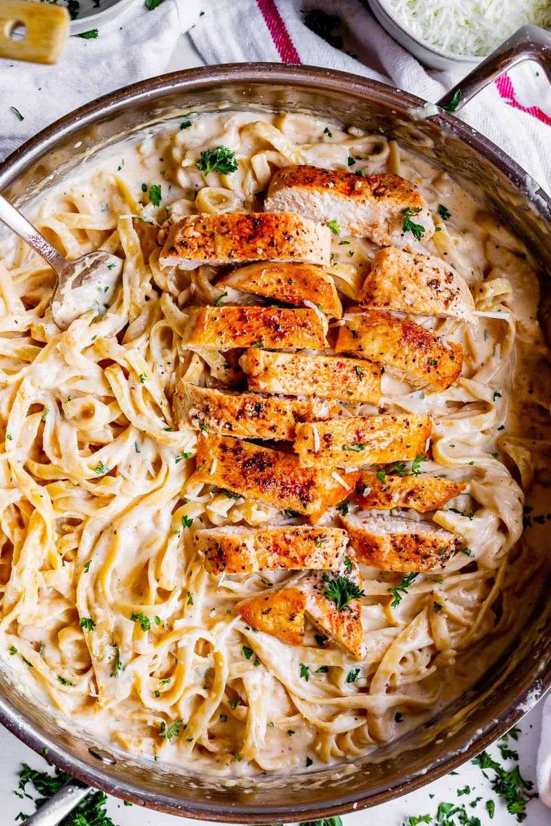 Chicken Alfredo Pasta