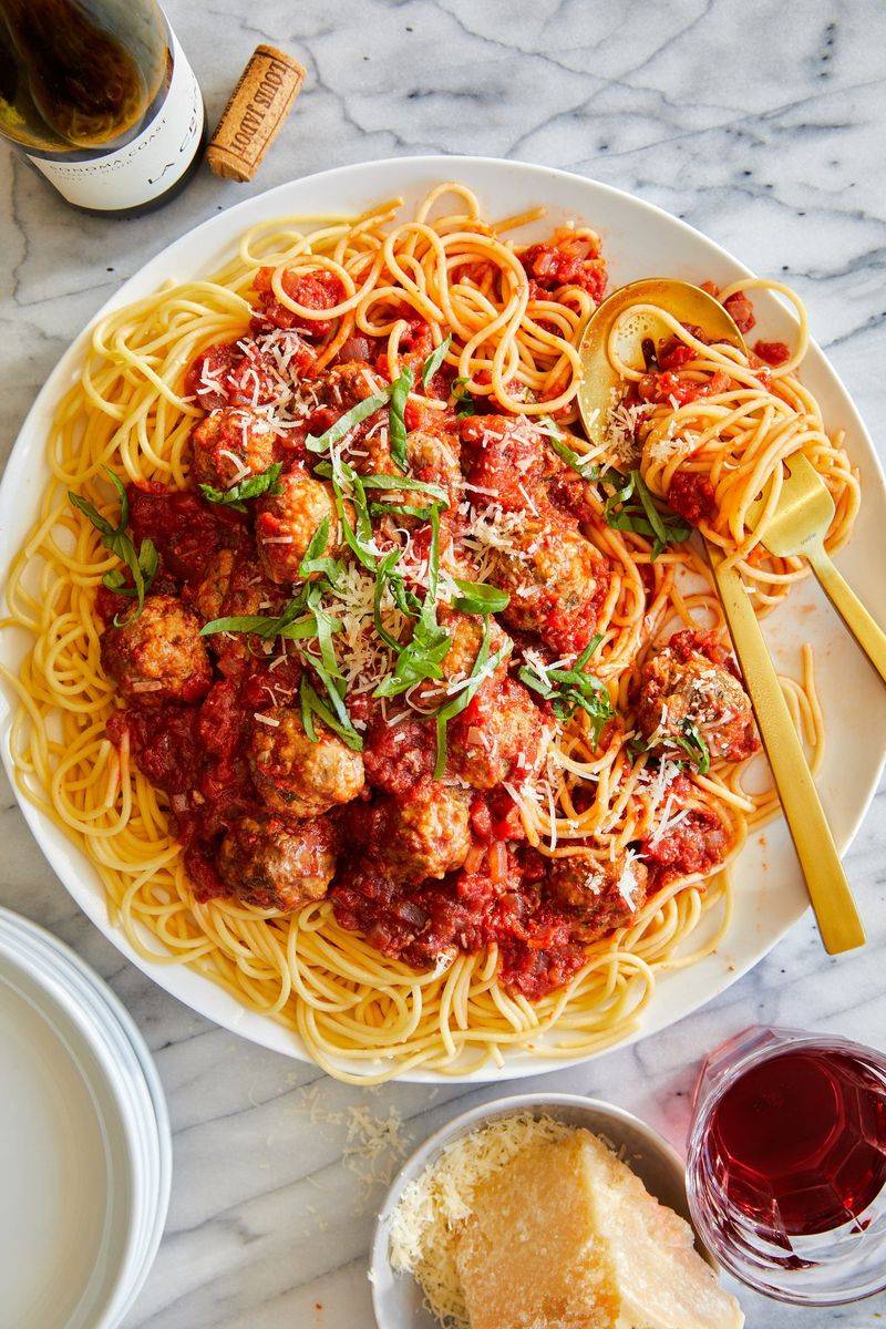 Classic Spaghetti And Meatballs