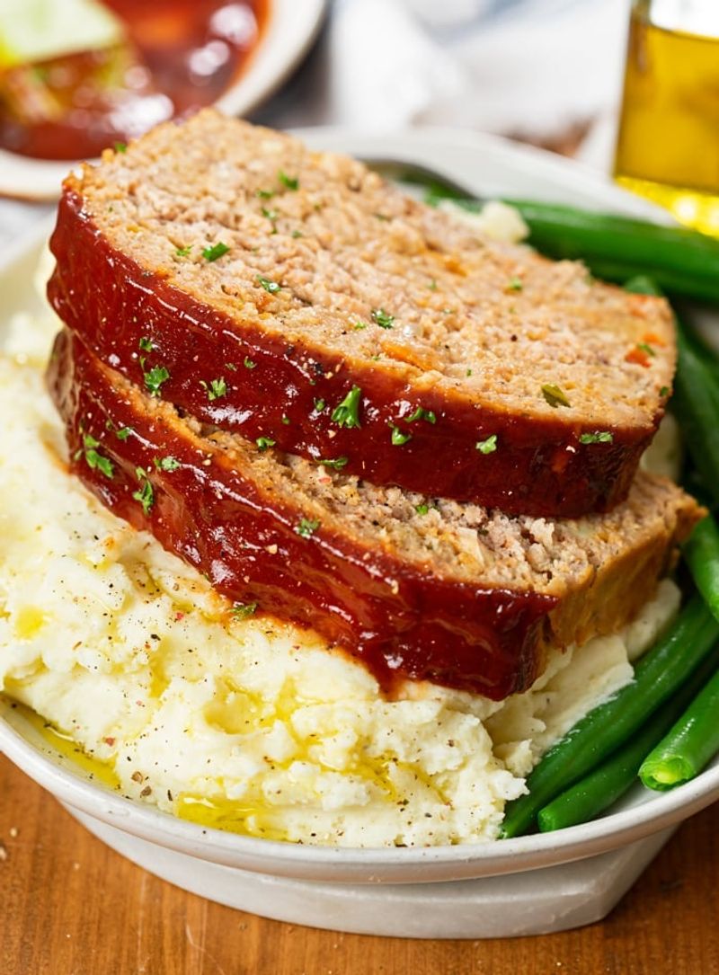 Turkey Meatloaf With Garlic Mashed Potatoes