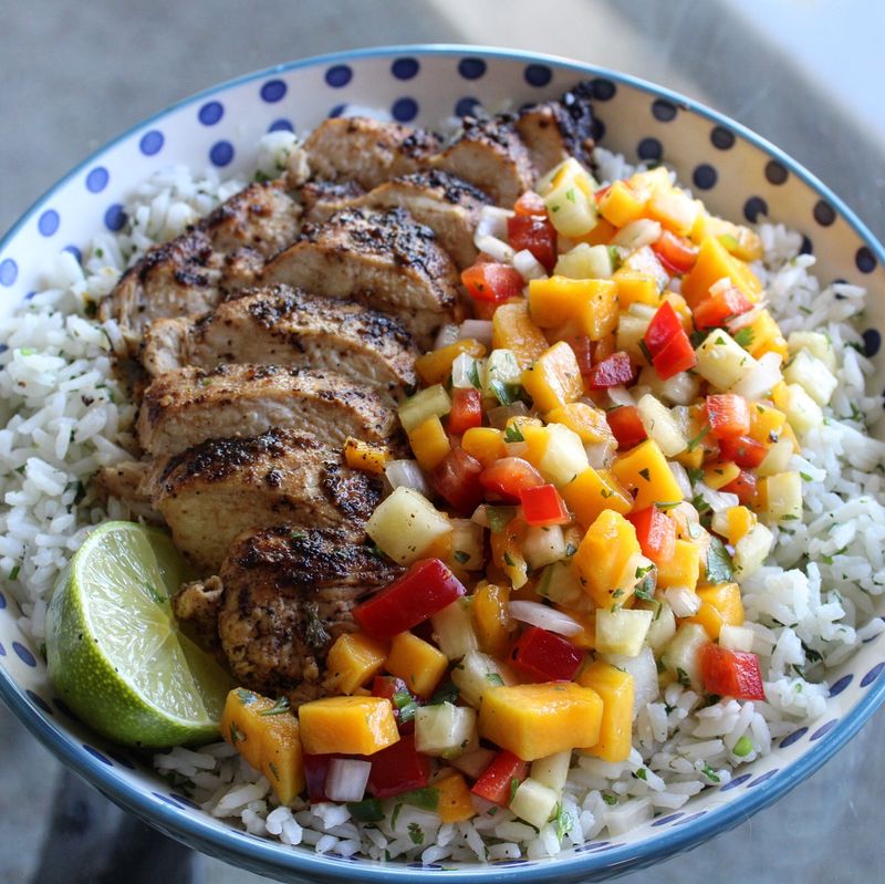 Grilled Chicken With Mango Salsa