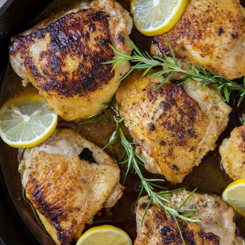 Lemon Garlic Chicken Thighs