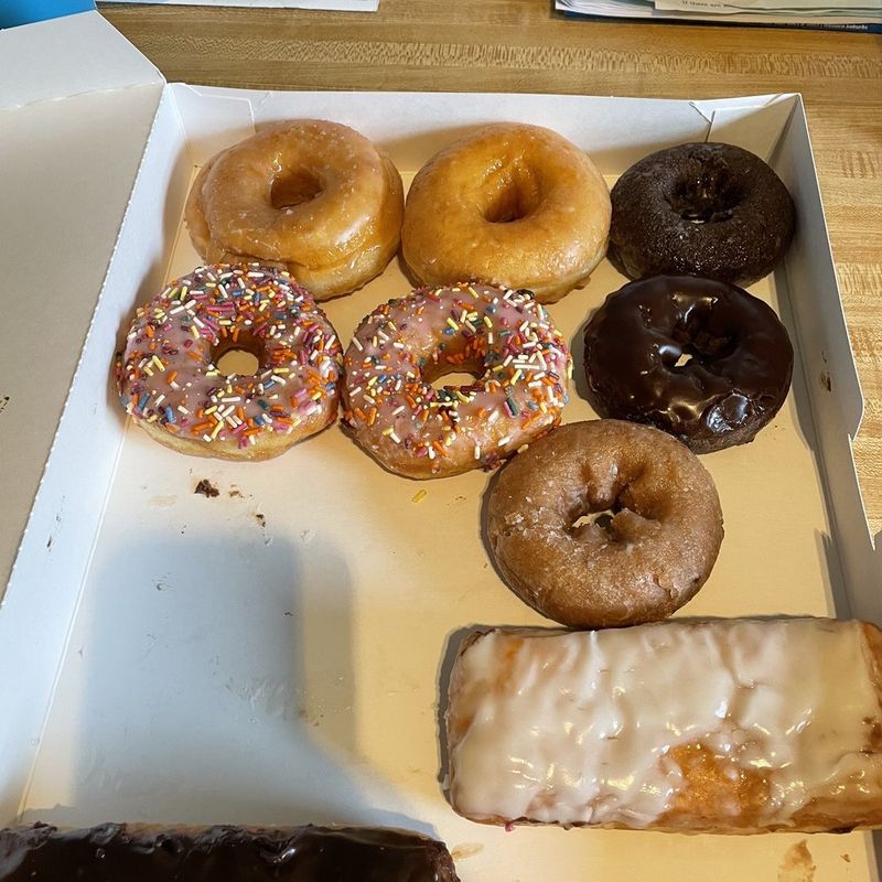 Dunkin's Donuts: Shells Of Their Former Glory