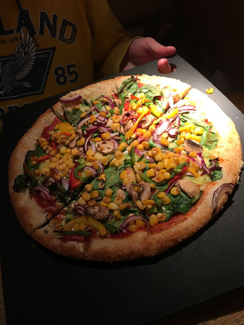 Pizza Hut's Veggie Pizza Without Cheese