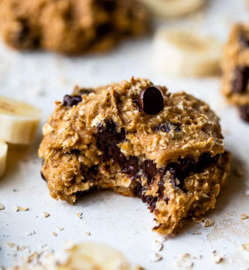 Banana Oatmeal Cookies