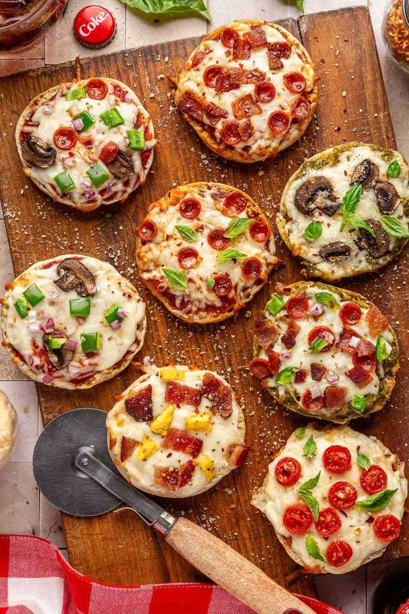 English Muffin Pizzas