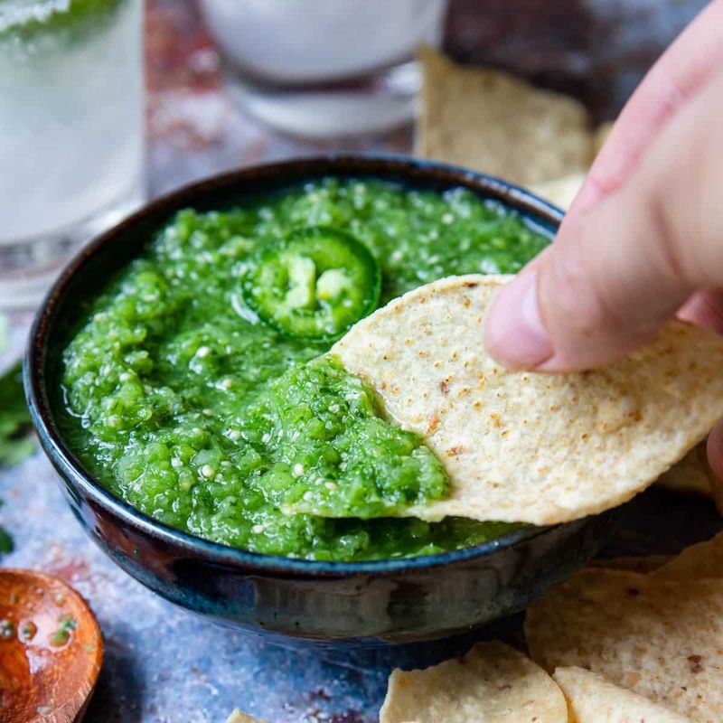 Grad-Worthy Guacamole Bar