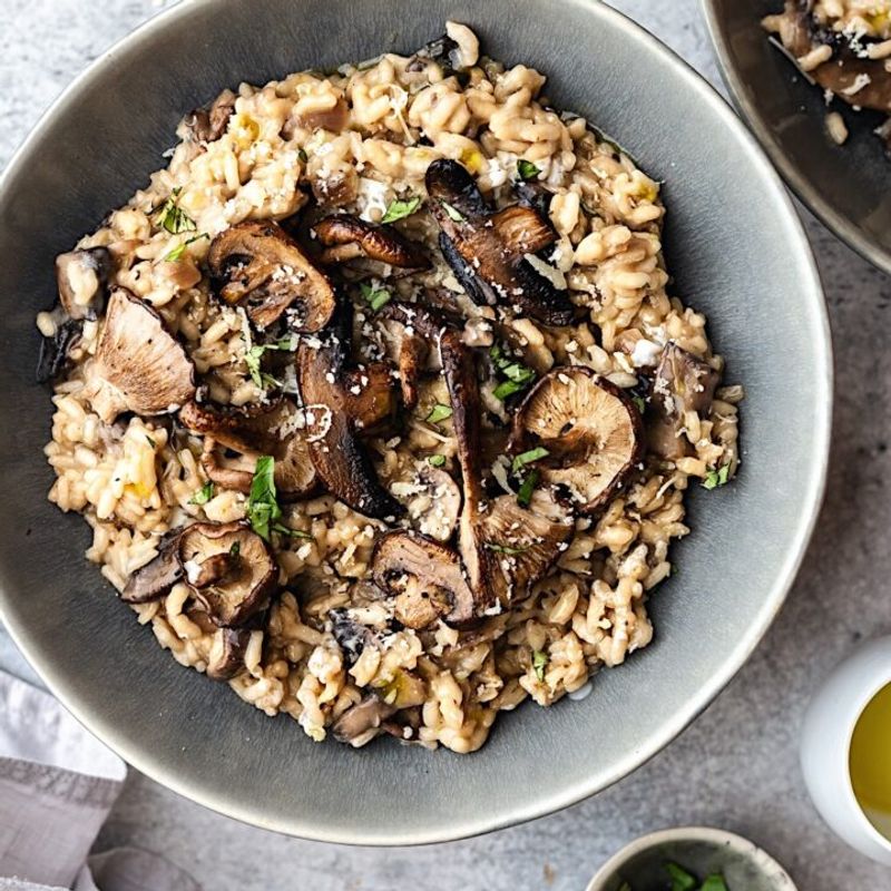 Garlicky Mushroom Risotto