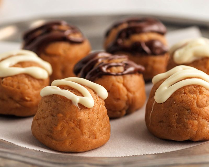 Peanut Butter Cookie Fat Bombs