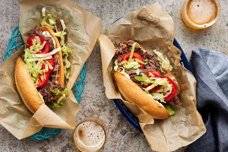 Debris Po' Boy: The Roast Beef Revolution