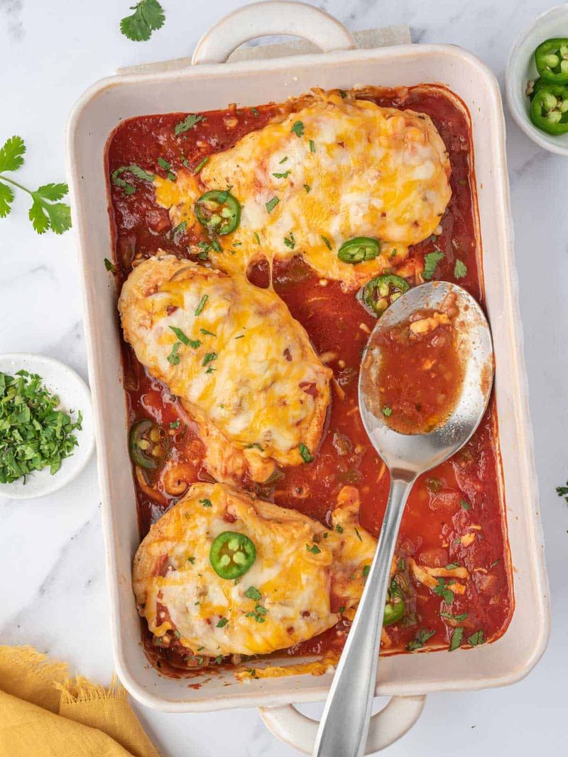 5-Ingredient Salsa Chicken