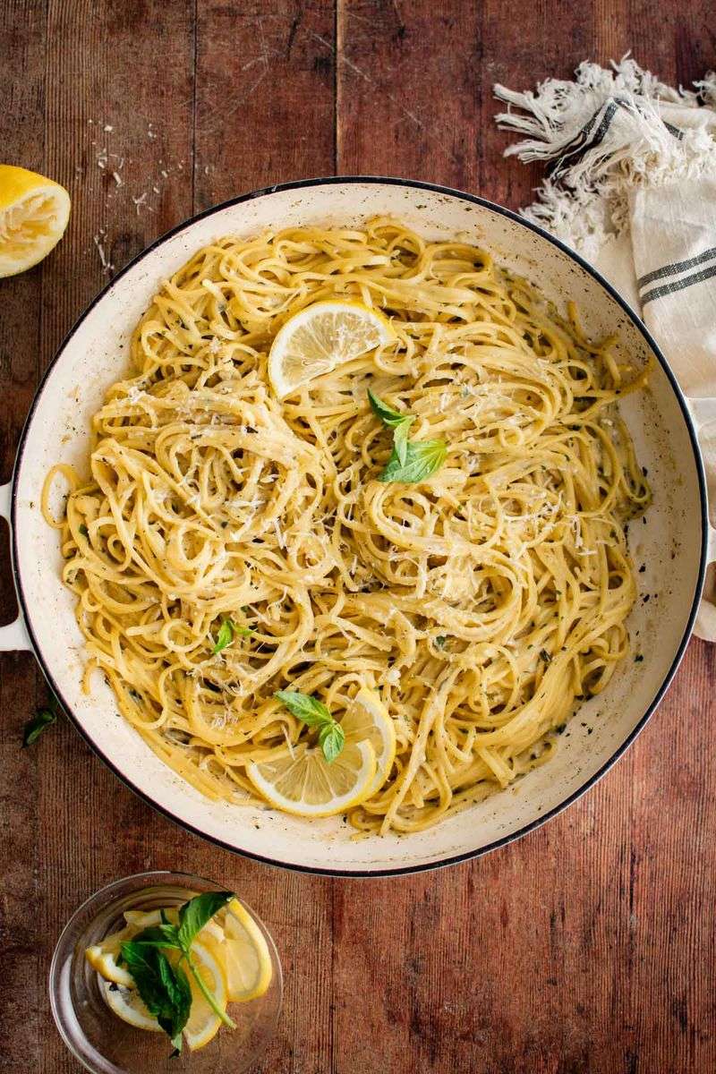 One-Pot Lemon Garlic Pasta