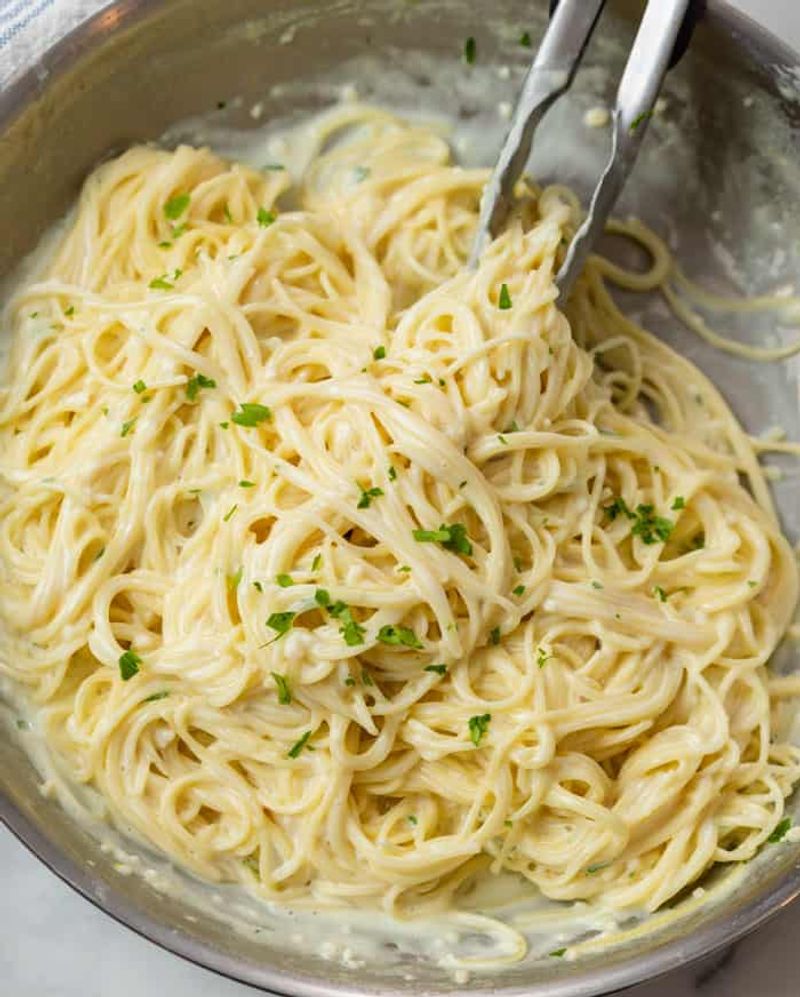 Creamy Parmesan Garlic Pasta