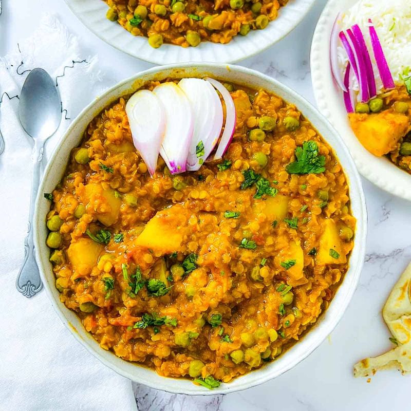 Spring Pea And Potato Curry