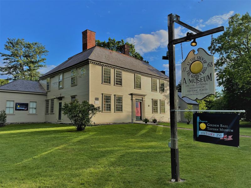 Golden Ball Tavern