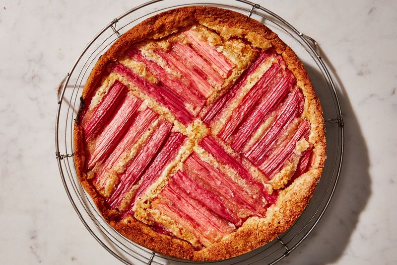 Rhubarb Custard Cake